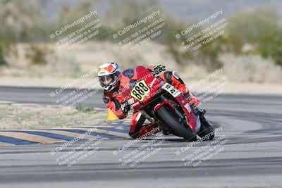 media/Jan-15-2026-Racers Edge (Thu) [[dfebeb70ab]]/3-B Group/Session 4 (Turn 5)/